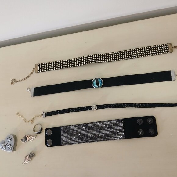 Set of black/silver goth type jewelry (unisex) - Picture 1 of 8